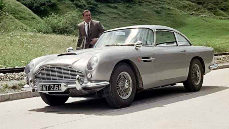 Những chiếc Aston Martin từng xuất hiện trong loạt phim James Bond